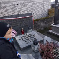 ZS Stanin - Pamiętamy o zmarłych - klasowe wyjście na cmentarz 