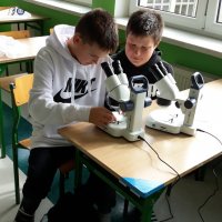ZS Stanin - Lekcja z mikroskopem w ramach #LaboratoriaPrzyszłości