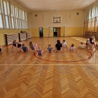 ZS Stanin - ZAJĘCIA OTWARTE OPARTE NA METODZIE RUCHU ROZWIJAJĄCEGO WERONIKI SHERBORNE