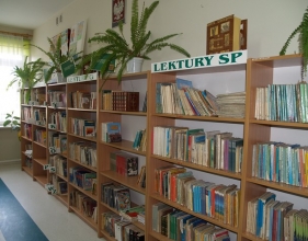 ZS Stanin - Biblioteka szkolna