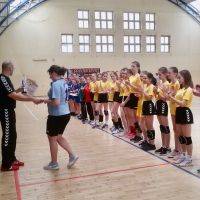 ZS Stanin - Powiatowe zawody SZS  Igrzyska Dzieci z piłki ręcznej dziewcząt